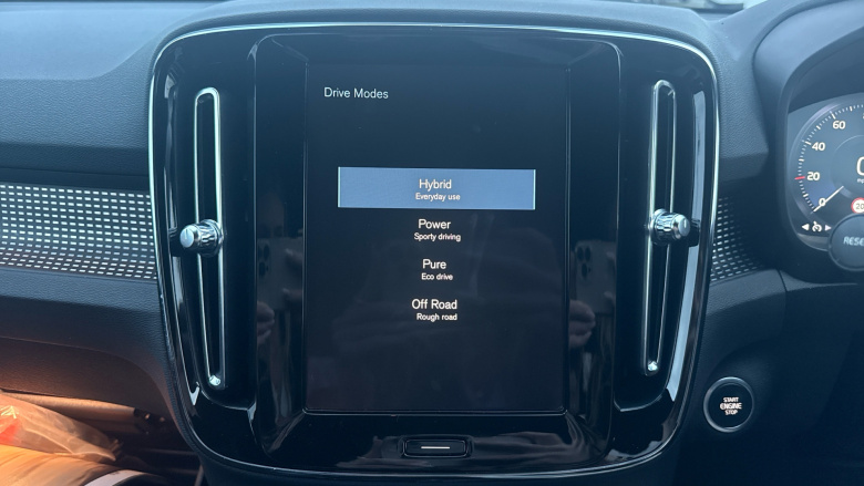 Volvo Xc40 1.5 T4 Recharge PHEV R DESIGN 5dr Auto Estate